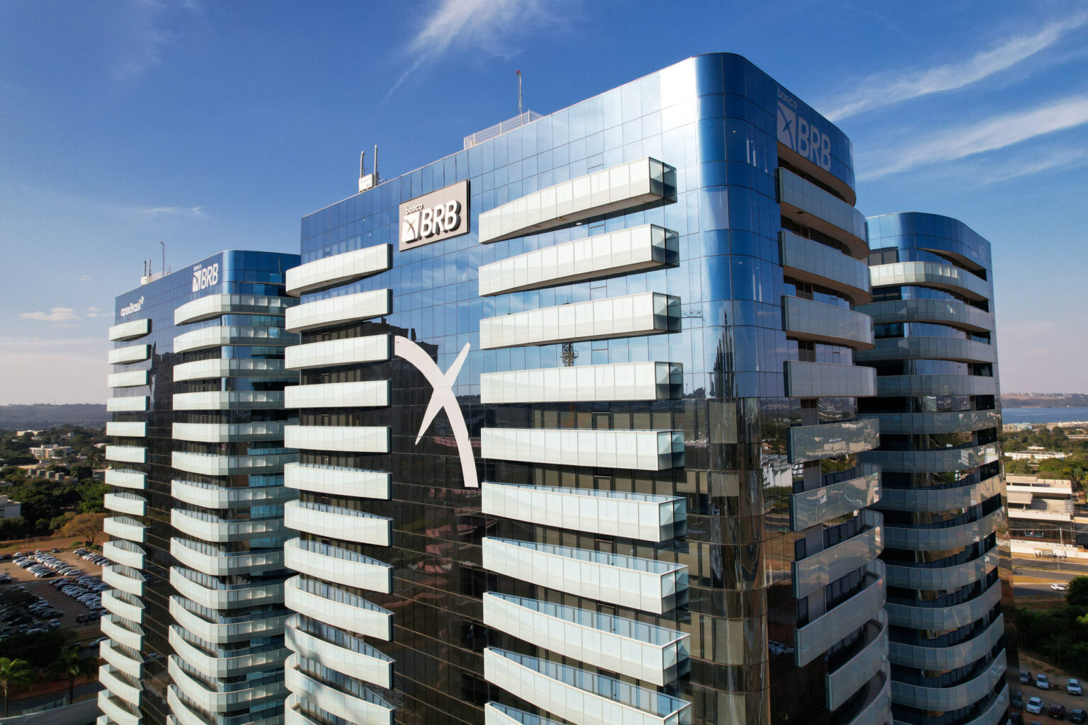 BRB demite diretores ligados a caso Master