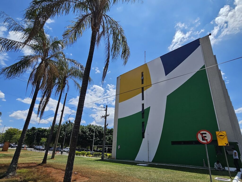 Terracap atende até 21h para imóveis em Vicente Pires