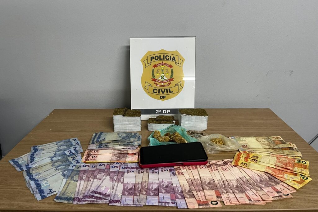 PCDF prende foragido com múltiplas identidades na Asa Norte PCDF prende foragido com múltiplas identidades na Asa Norte