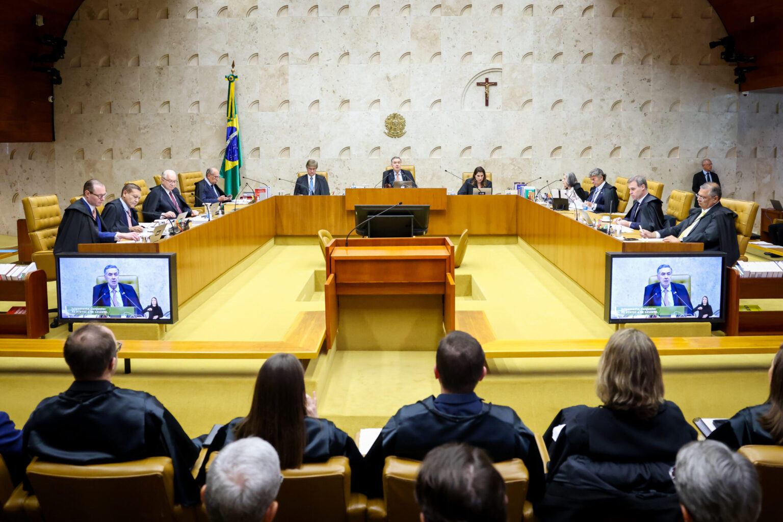 STF valida dolo e lista taxativa na Lei de Improbidade STF valida dolo e lista taxativa na Lei de Improbidade