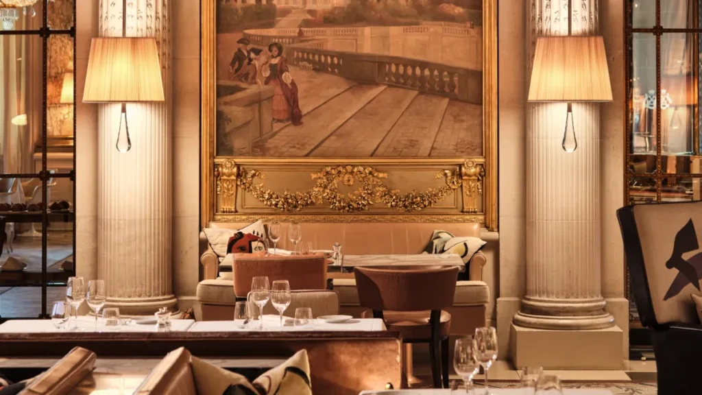 Paris: roteiro gastronômico de luxo entre arte e surrealismo